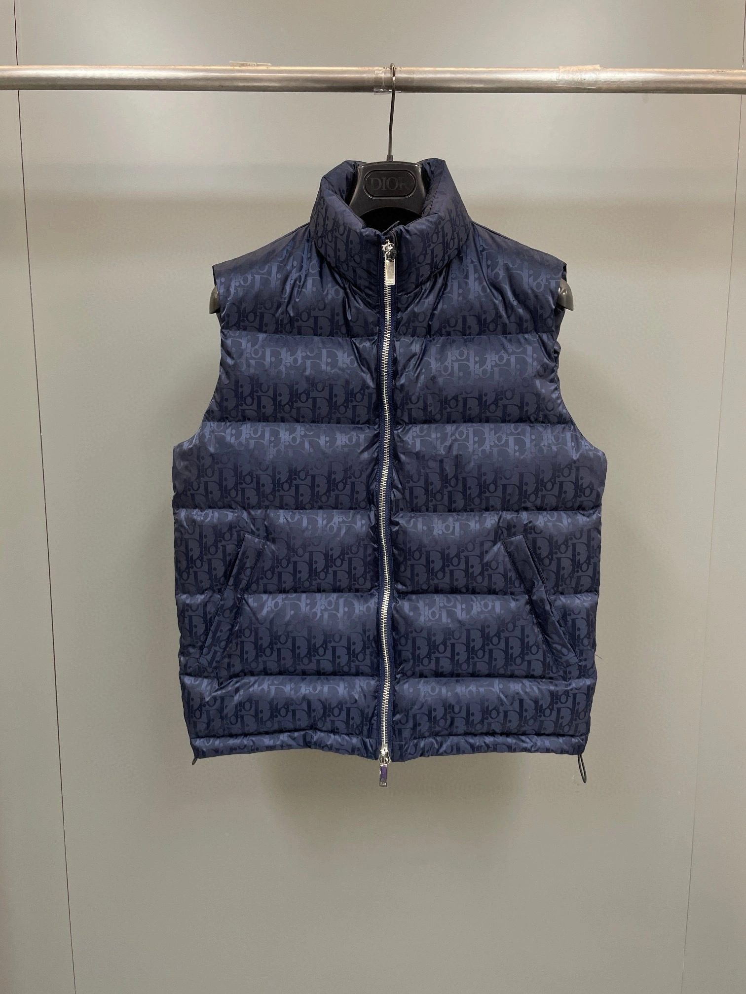 wg.luxury- 4ior Down Jacket oversized 2colour item:D-F409I0404-2